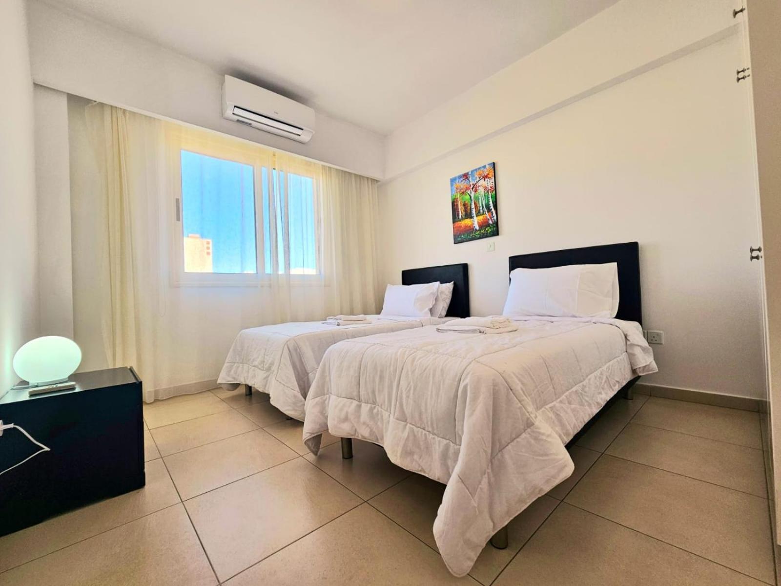 Elysia Park Apartments Paphos Eksteriør billede
